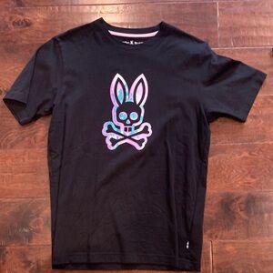 Boys 18-20 XL: Psycho Bunny Black Tee with Vibrant Graphic Bunny